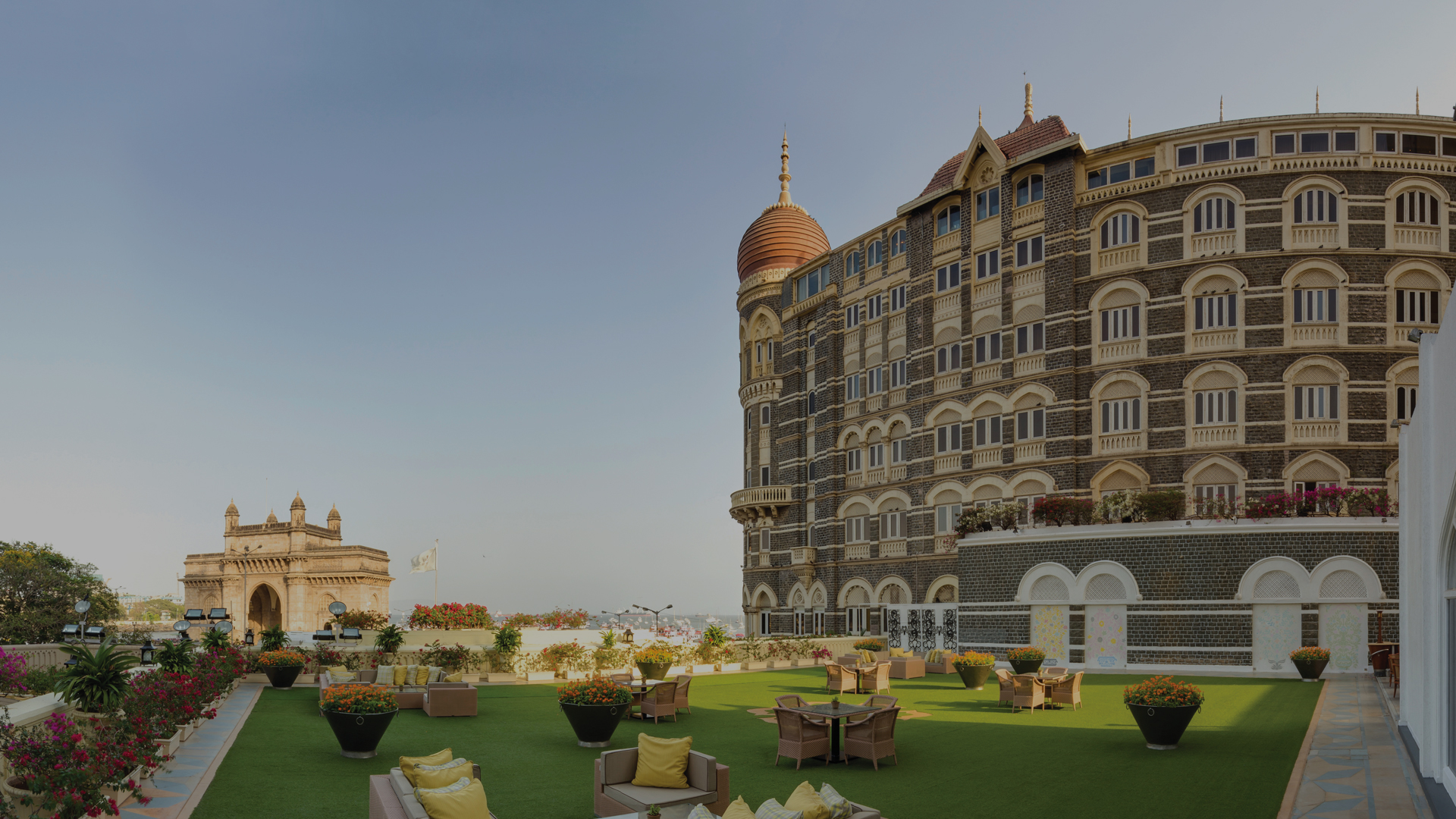 Taj Mahal Palance